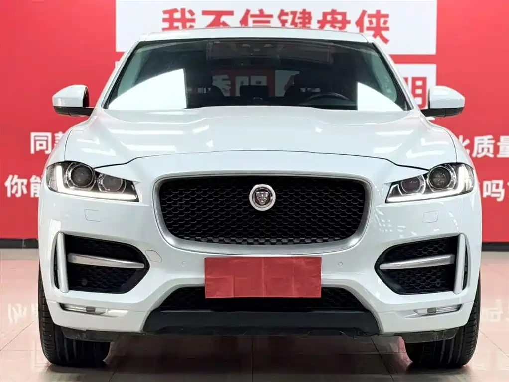 Jaguar F-PACE 2018 — фото 2