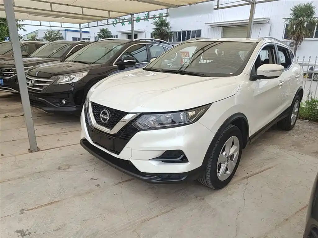 Nissan Qashqai 2023 — фото 1