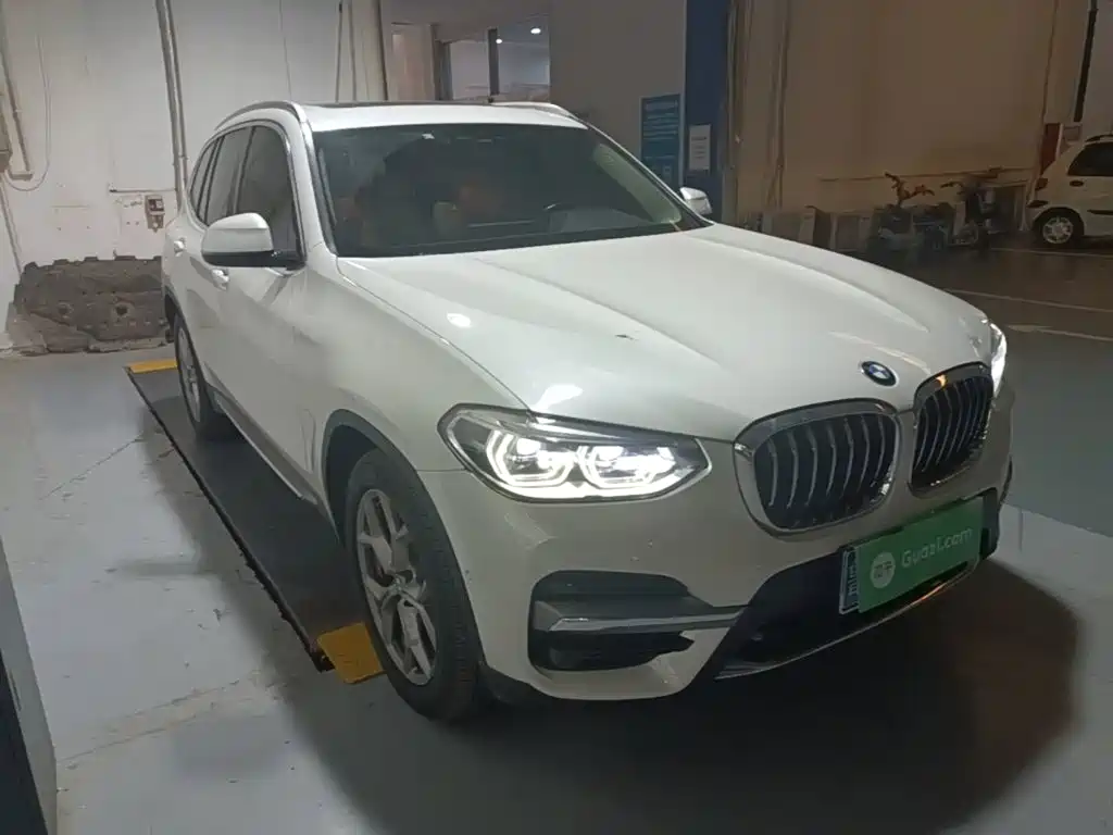 BMW X3 2021