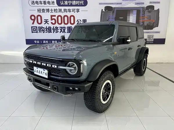 Ford Bronco 2024