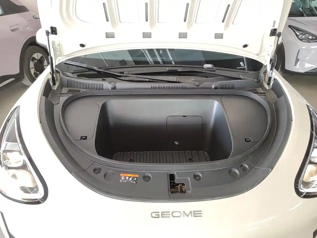 Geely Galaxy Starwish 2026 — фото 20