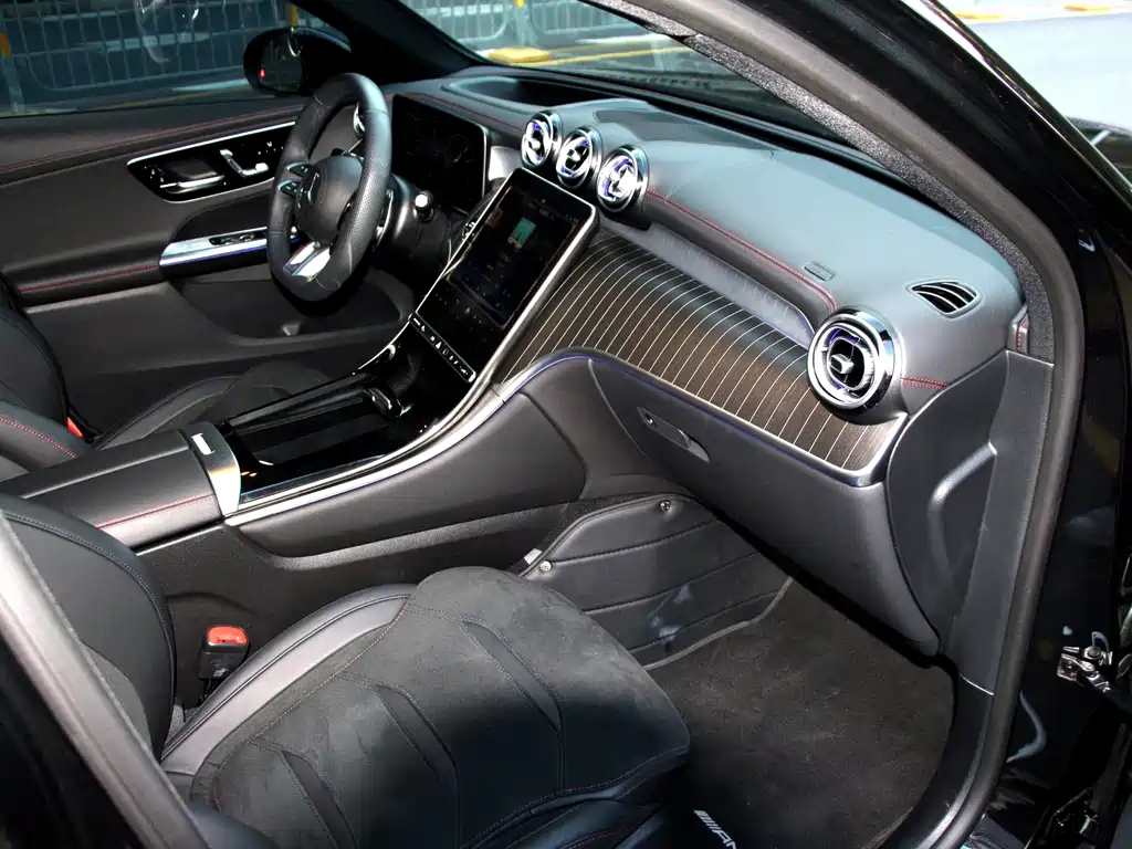 Mercedes-Benz GLC AMG 2025 — фото 15
