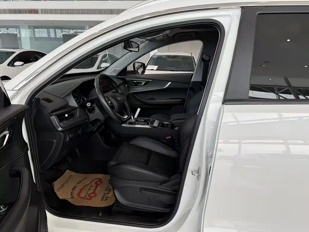Chery Tiggo 8 2019 — фото 14