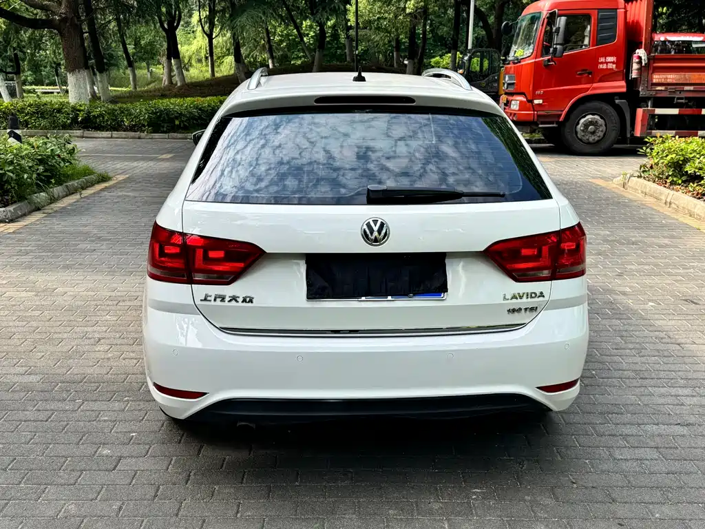 Volkswagen Gran Lavida 2018 — фото 15