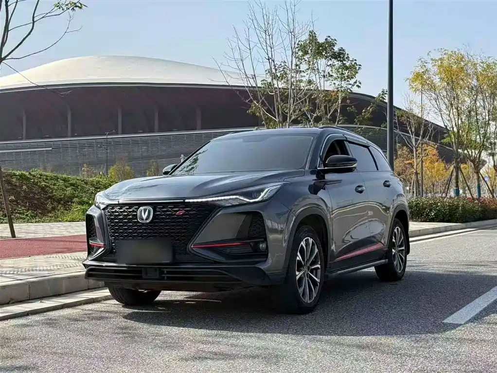 Changan CS75 PLUS 2020 — фото 1