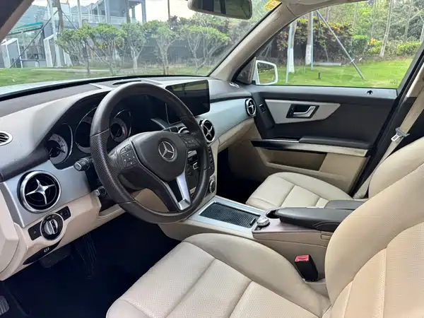 Mercedes-Benz GLK-Class 2013