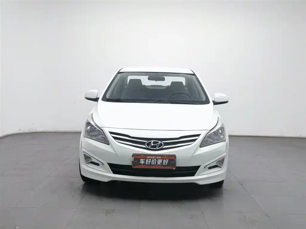 Hyundai Verna 2016 — фото 3