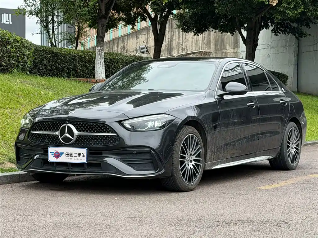 Mercedes-Benz C-Class 2022