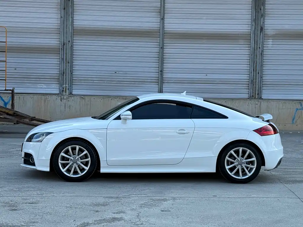 Audi TT 2014 — фото 4