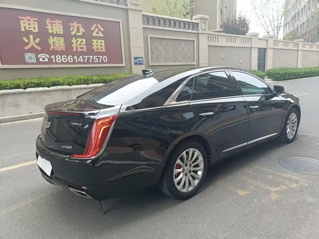 Cadillac XTS 2019 — фото 13