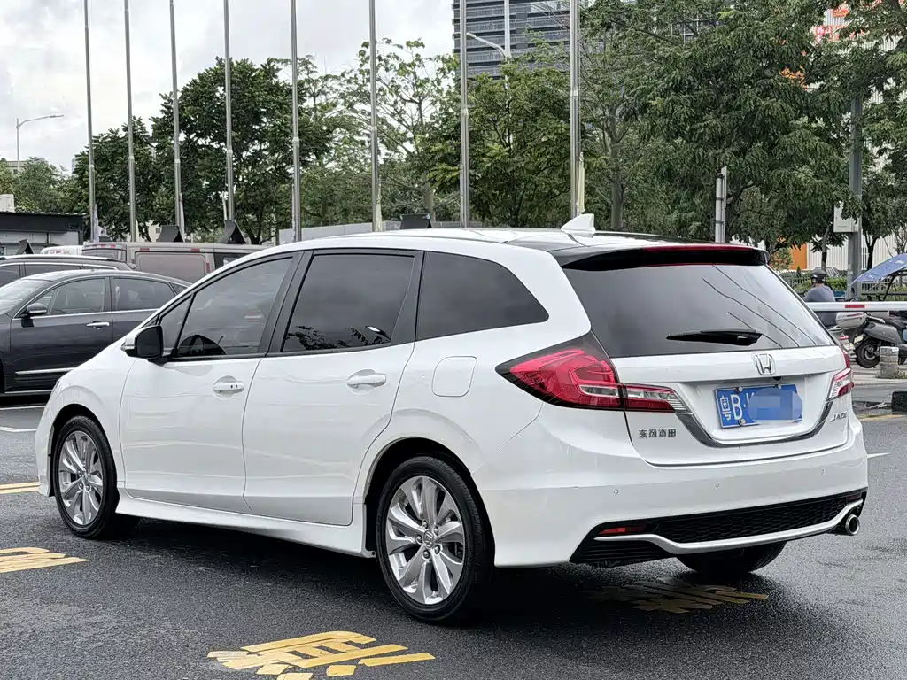 Honda Jade 2019 — фото 4