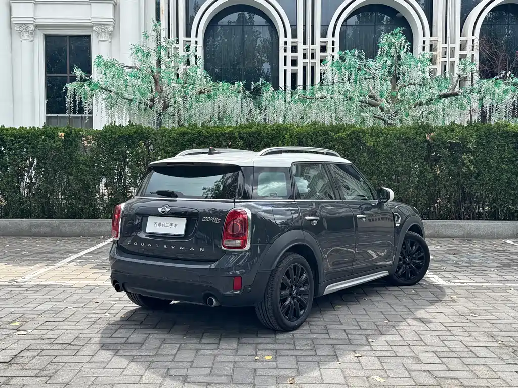 MINI Countryman 2018 — фото 2
