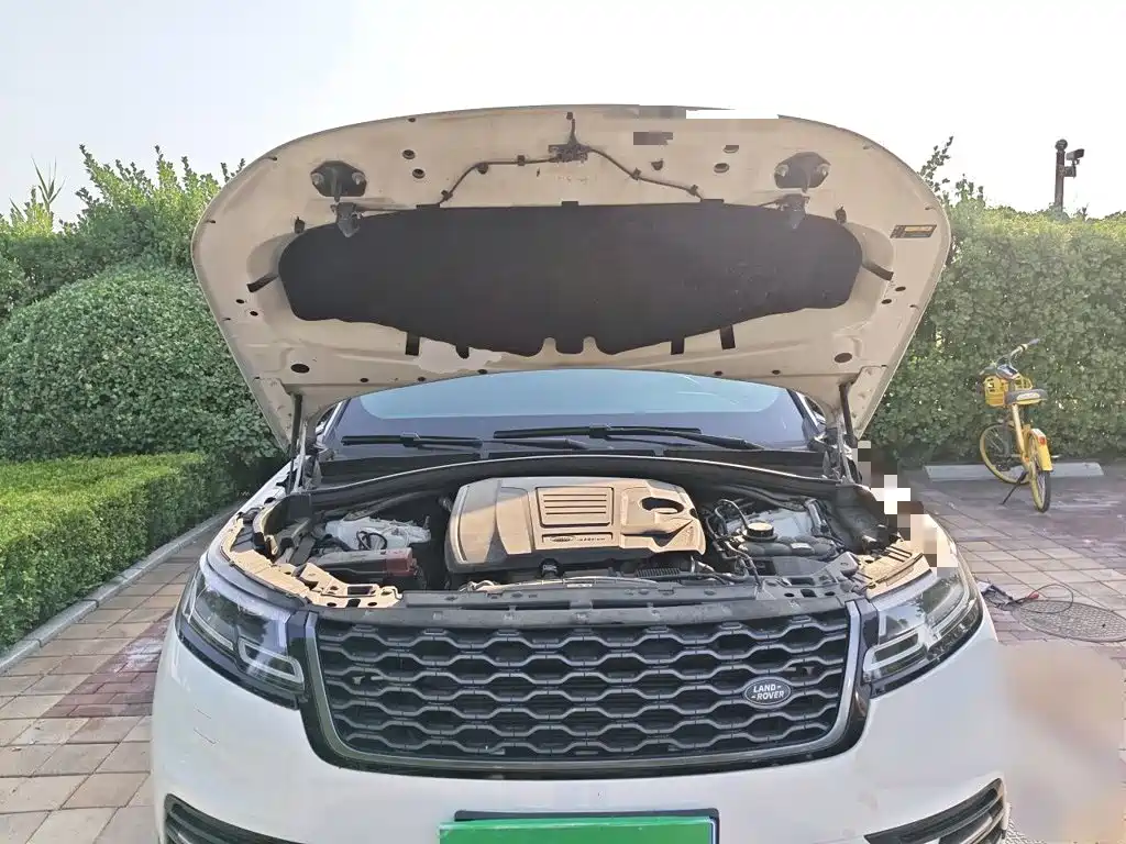 Land Rover Velar 2020 — фото 11