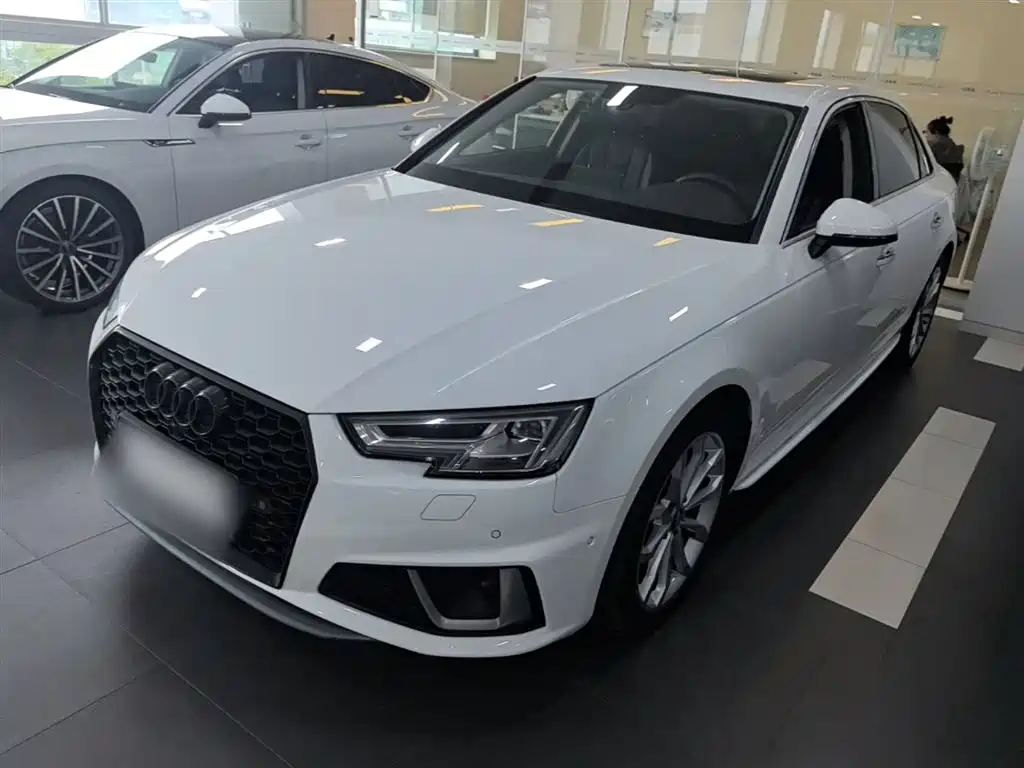 Audi A4L 2019 — фото 2