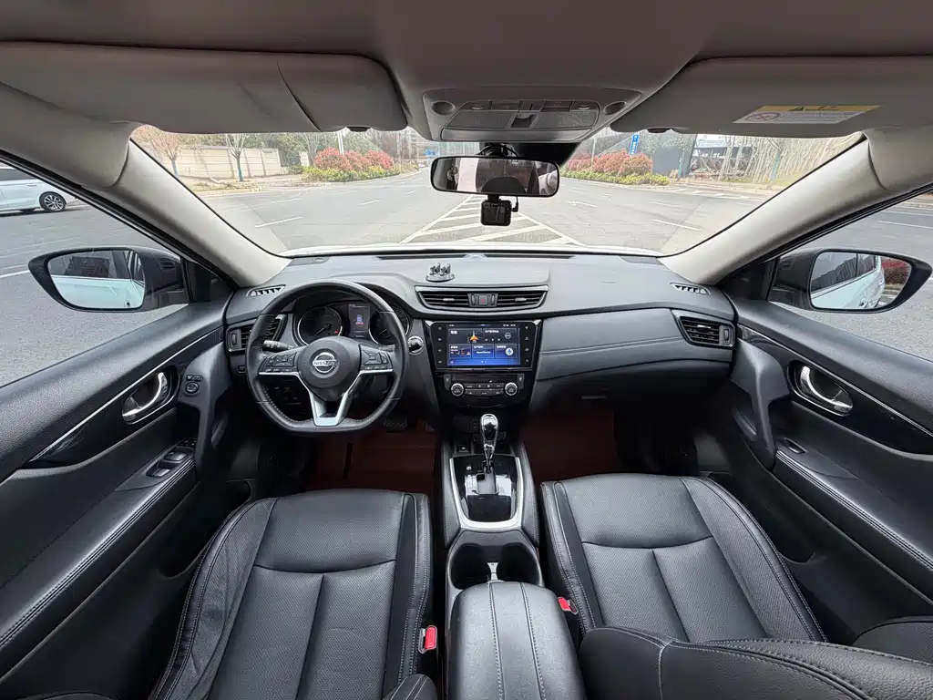 Nissan X-Trail 2019 — фото 12