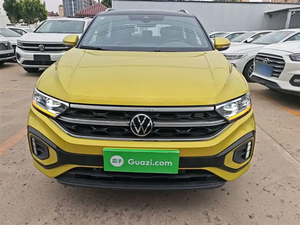 Volkswagen T-Roc 2023 — фото 3