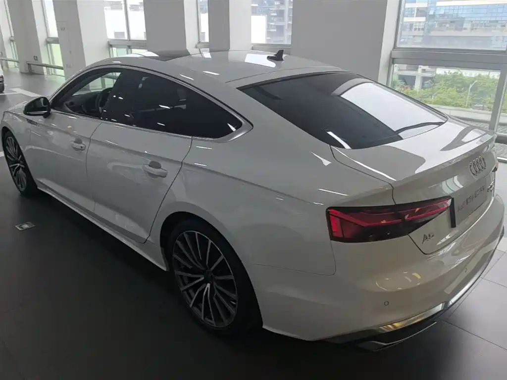 Audi A5 2023 — фото 5