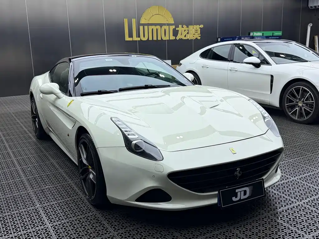 Ferrari California T 2016 — фото 4