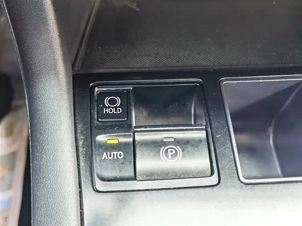 Lexus RX 2017 — фото 18
