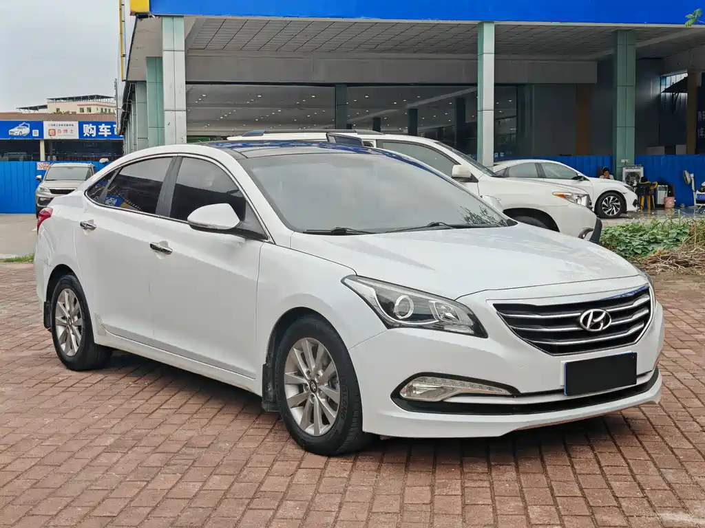 Hyundai Mistra 2015 — фото 3