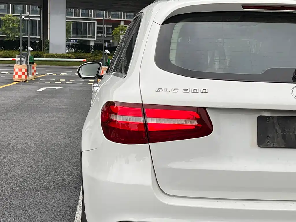 Mercedes-Benz GLC 2016