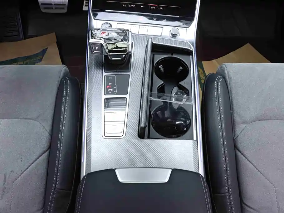 Audi A6L 2023 — фото 25
