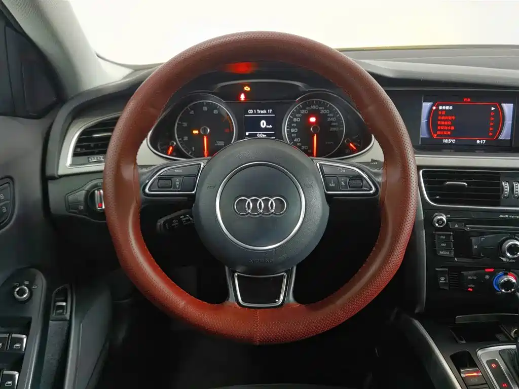 Audi A4L 2013 — фото 11