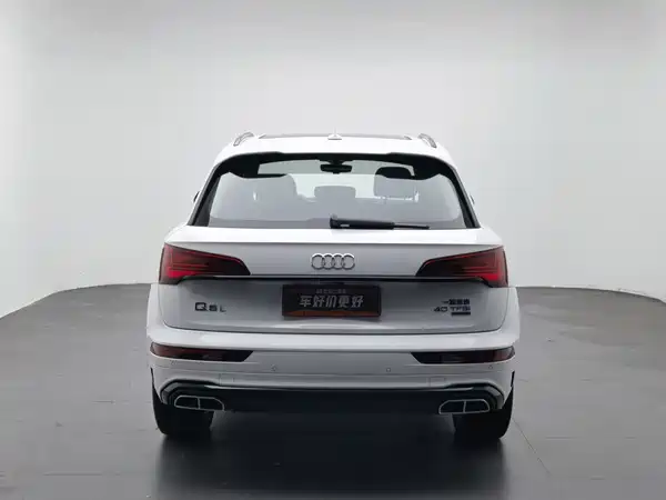 Audi Q5L 2024