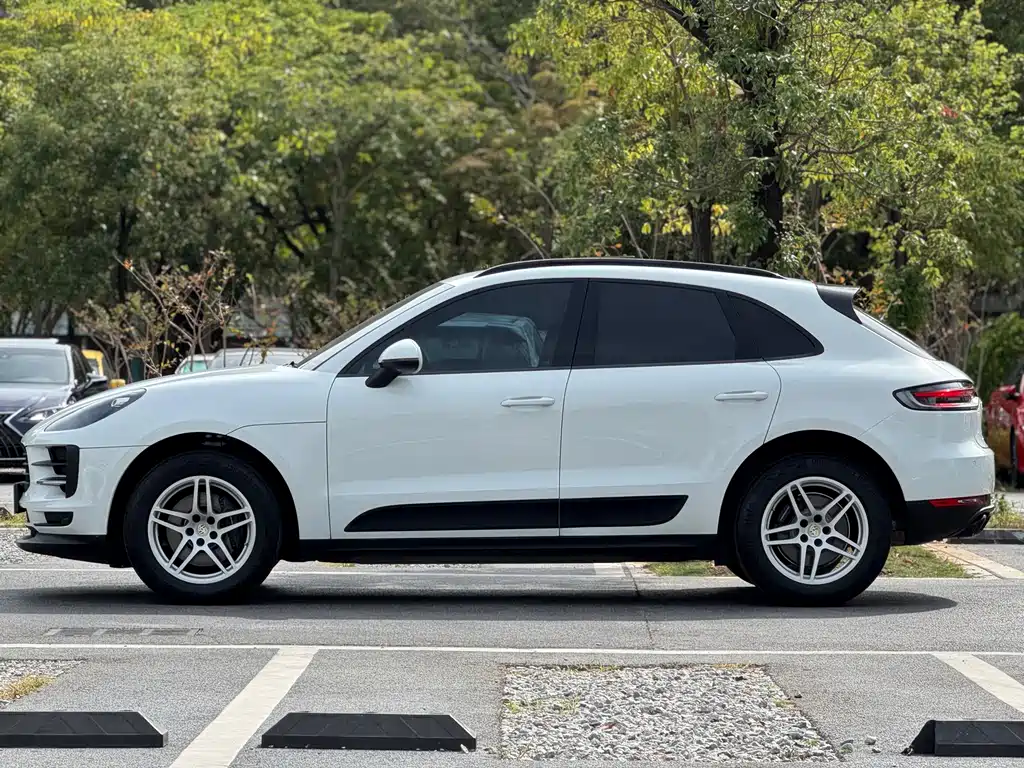 Porsche Macan 2019 — фото 3