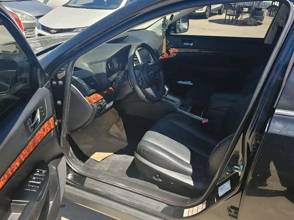 Subaru Outback 2010