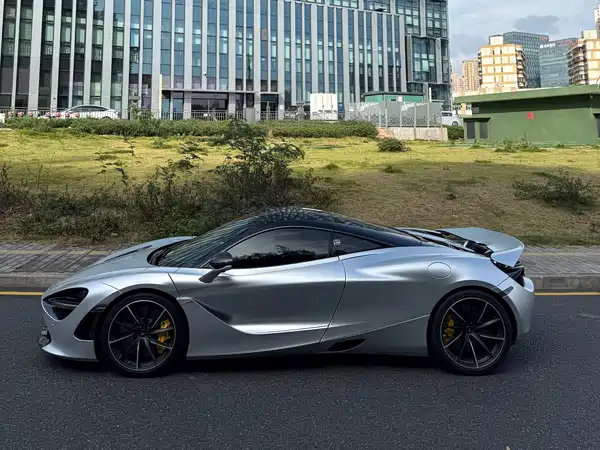 McLaren 720S 2019
