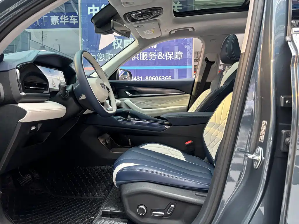 Geely Xingyue L 2022 — фото 4