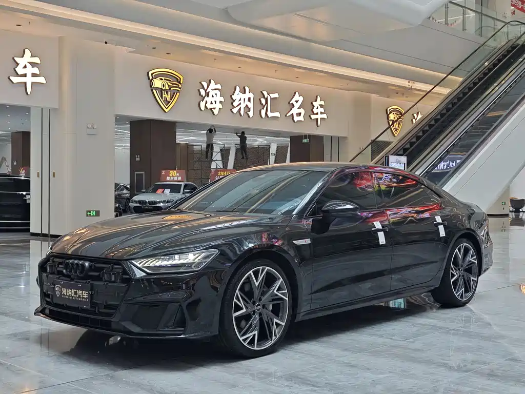 Audi A7L 2023