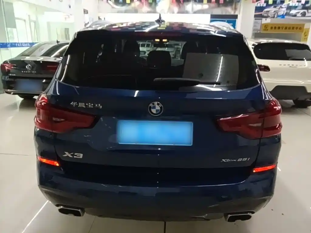 BMW X3 2021