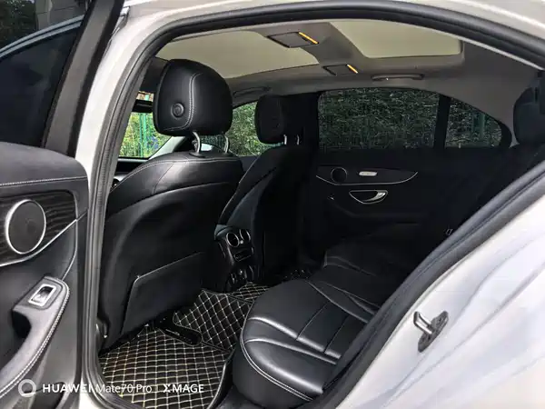 Mercedes-Benz C-Class 2021