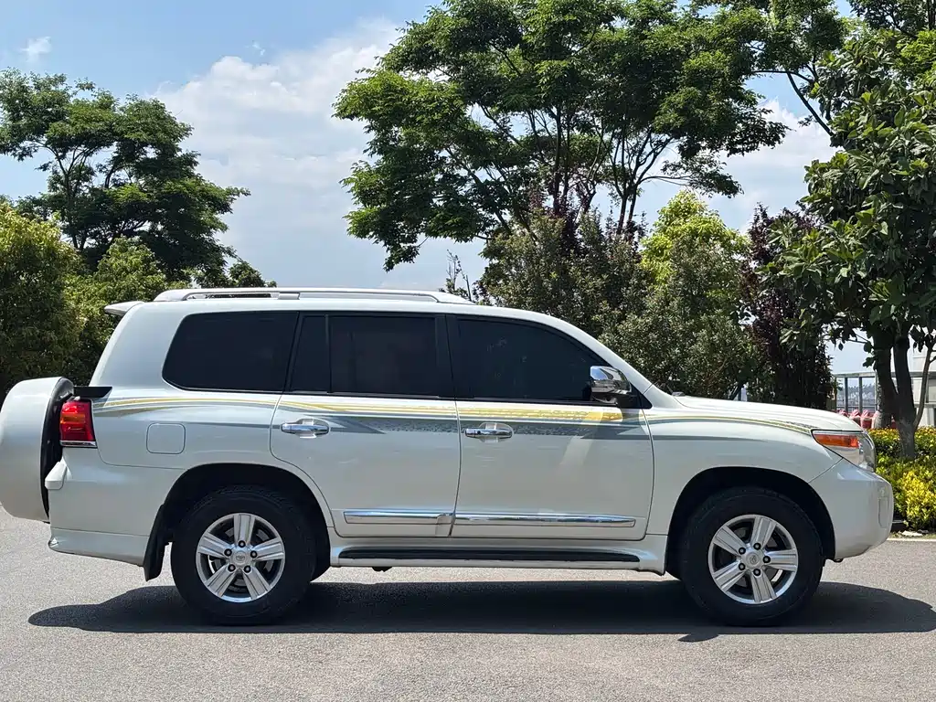 Toyota Land Cruiser 2015 — фото 4