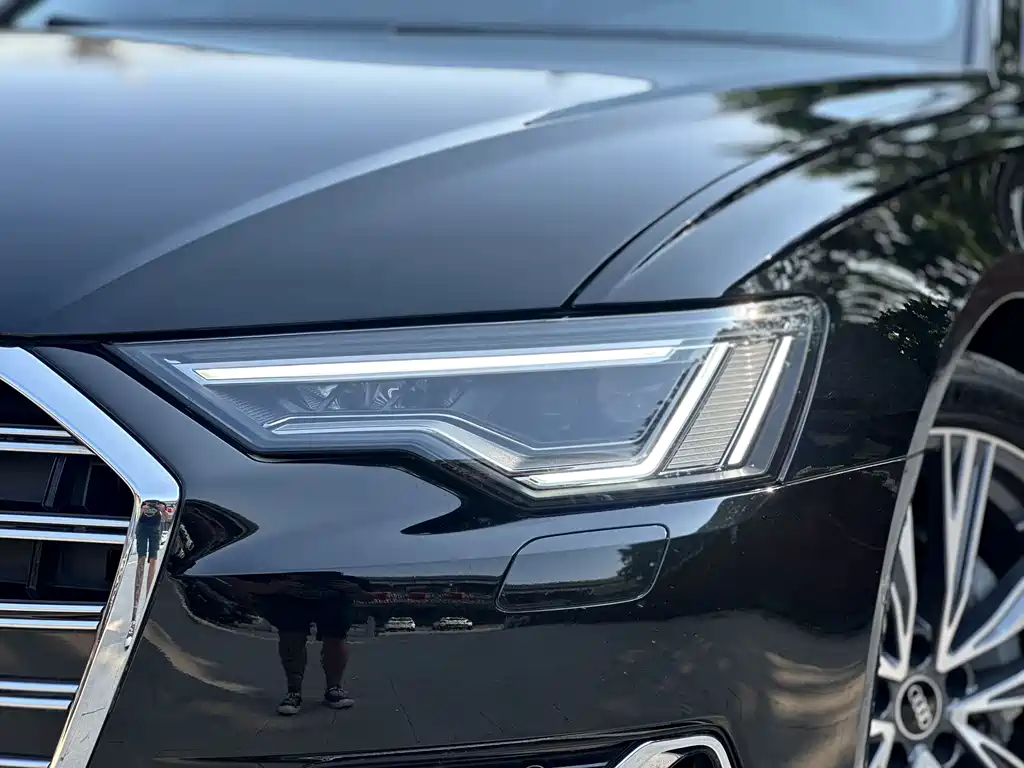 Audi A6L 2024 — фото 32