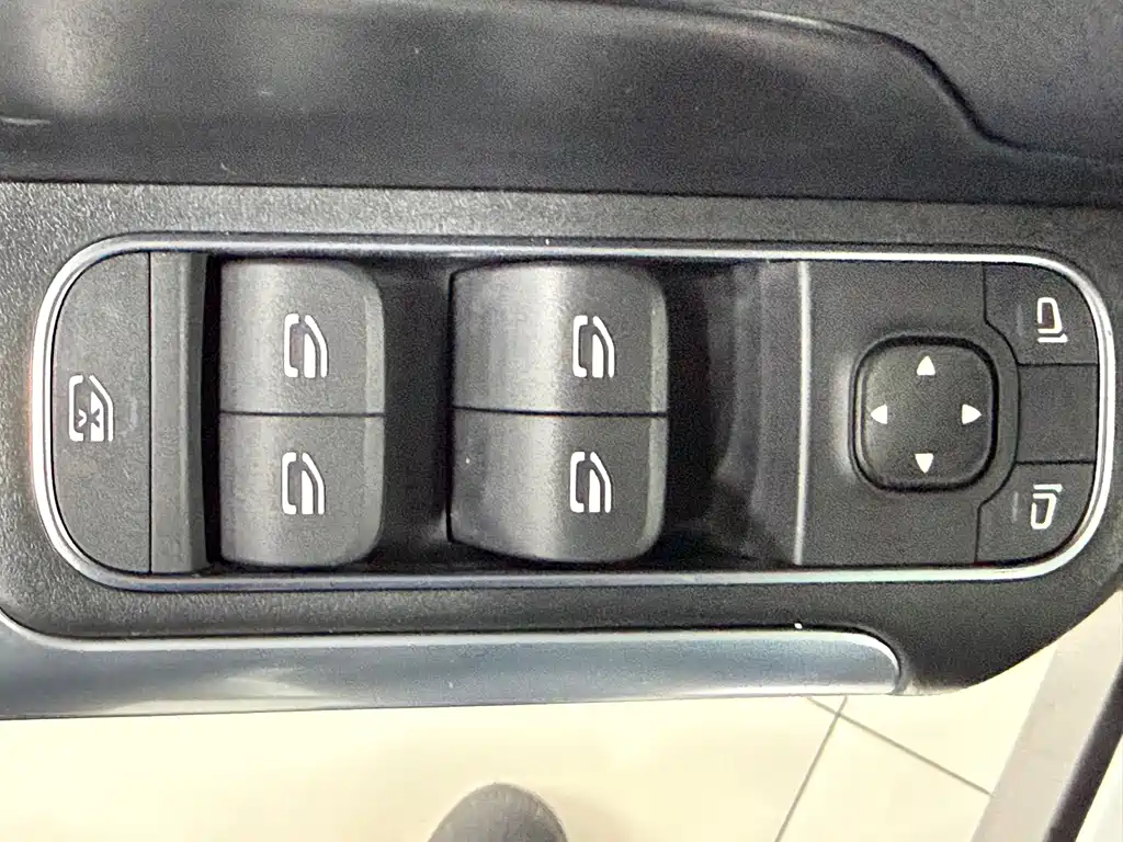 Mercedes-Benz GLA 2022 — фото 15
