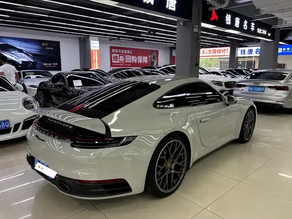 Porsche 911 2022