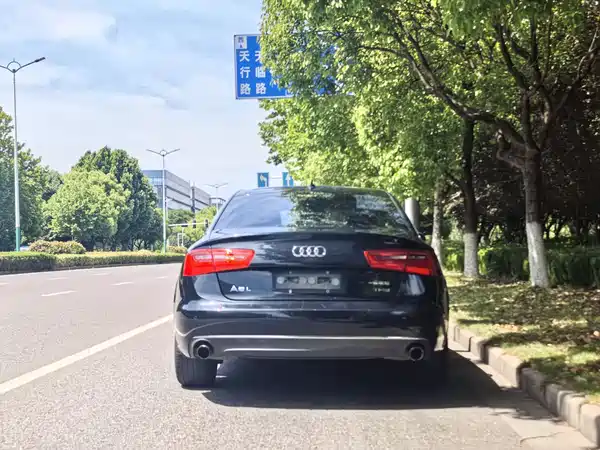 Audi A6L 2014