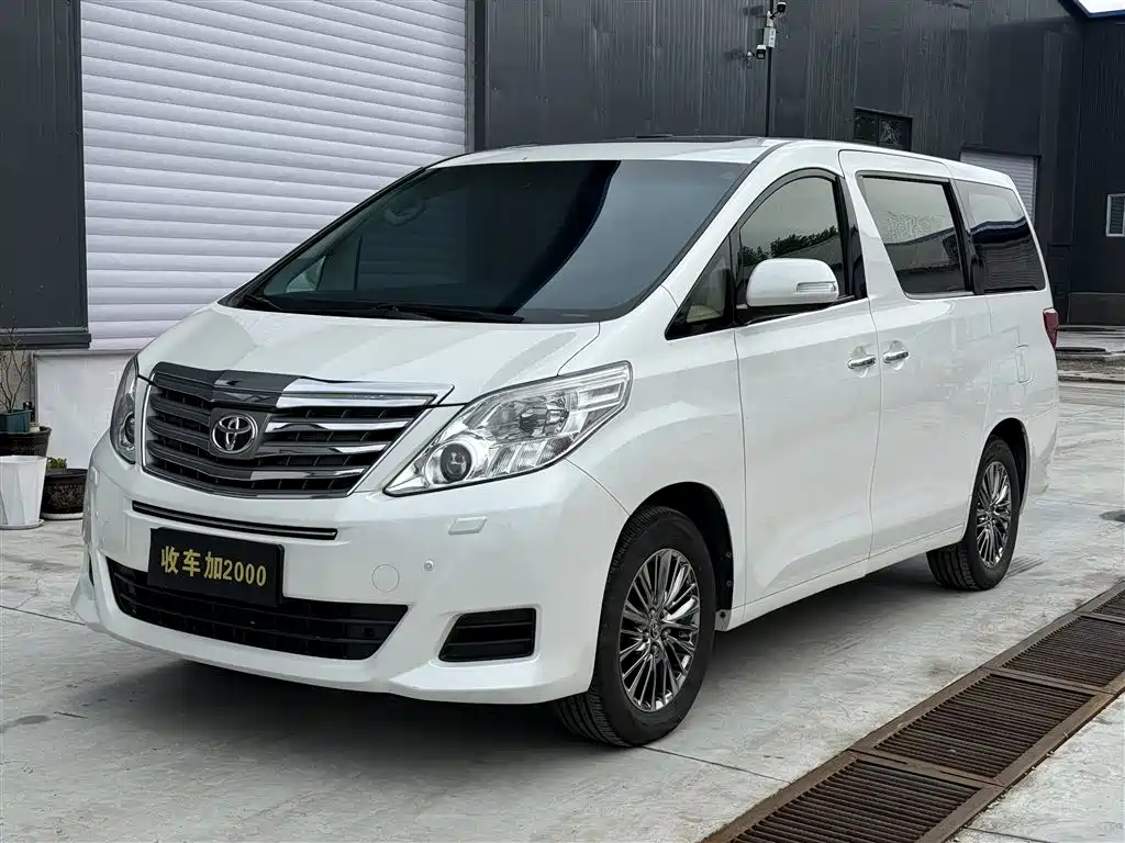 Toyota Alphard 2011 — фото 2