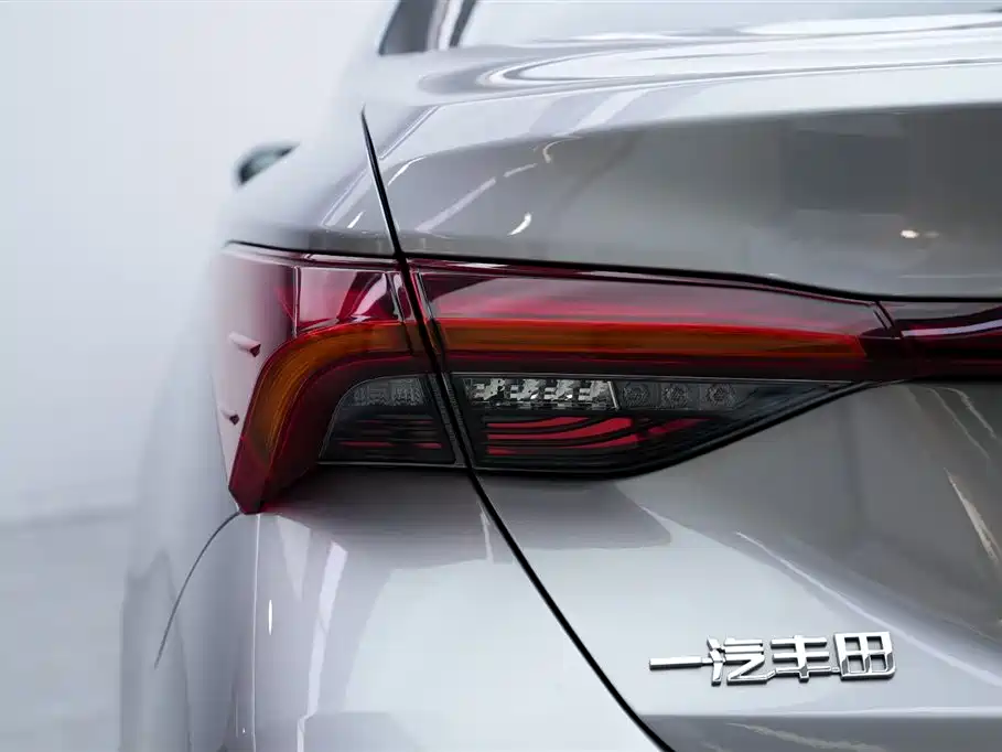 Toyota Avalon 2024 — фото 15