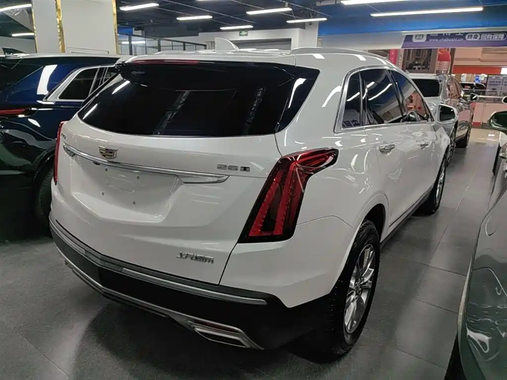 Cadillac XT5 2020 — фото 7