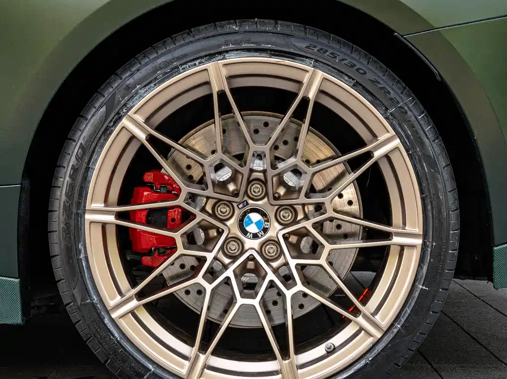 BMW M4 2025 — фото 7