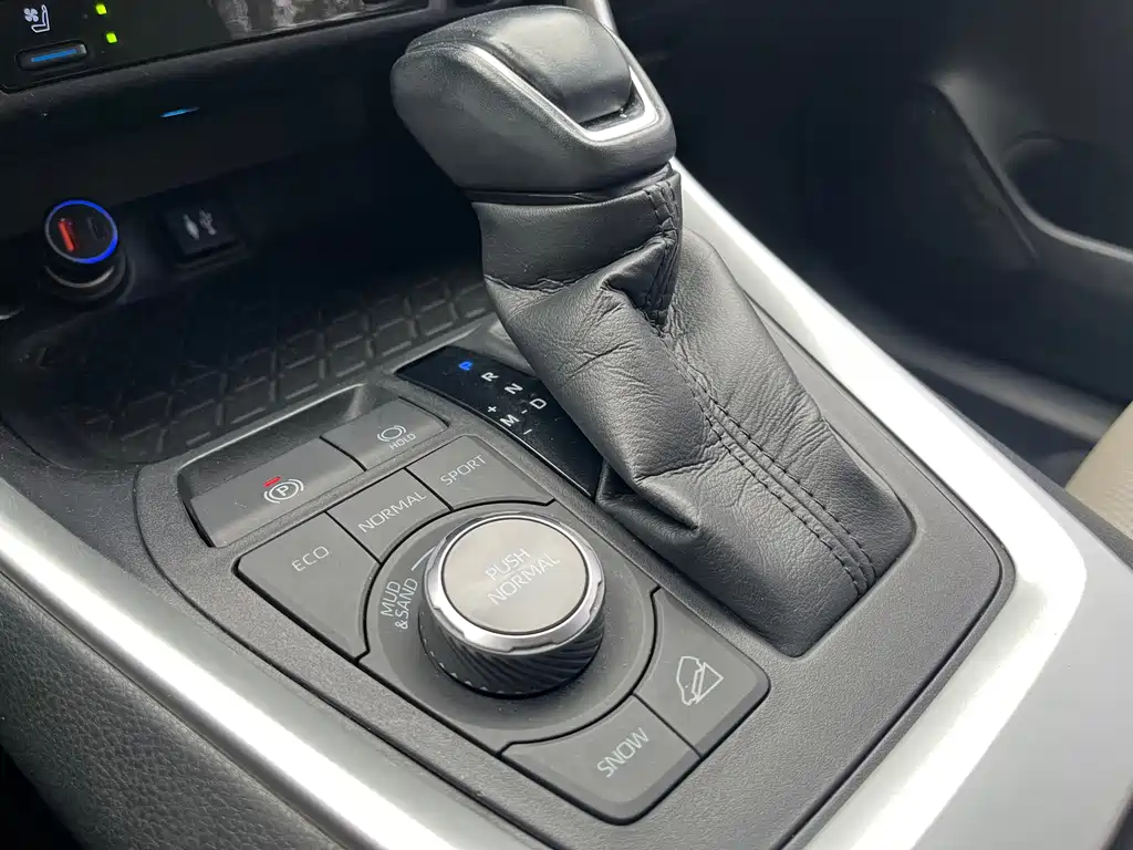 Toyota Wildlander 2020 — фото 22
