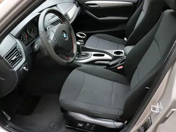 BMW X1 2012