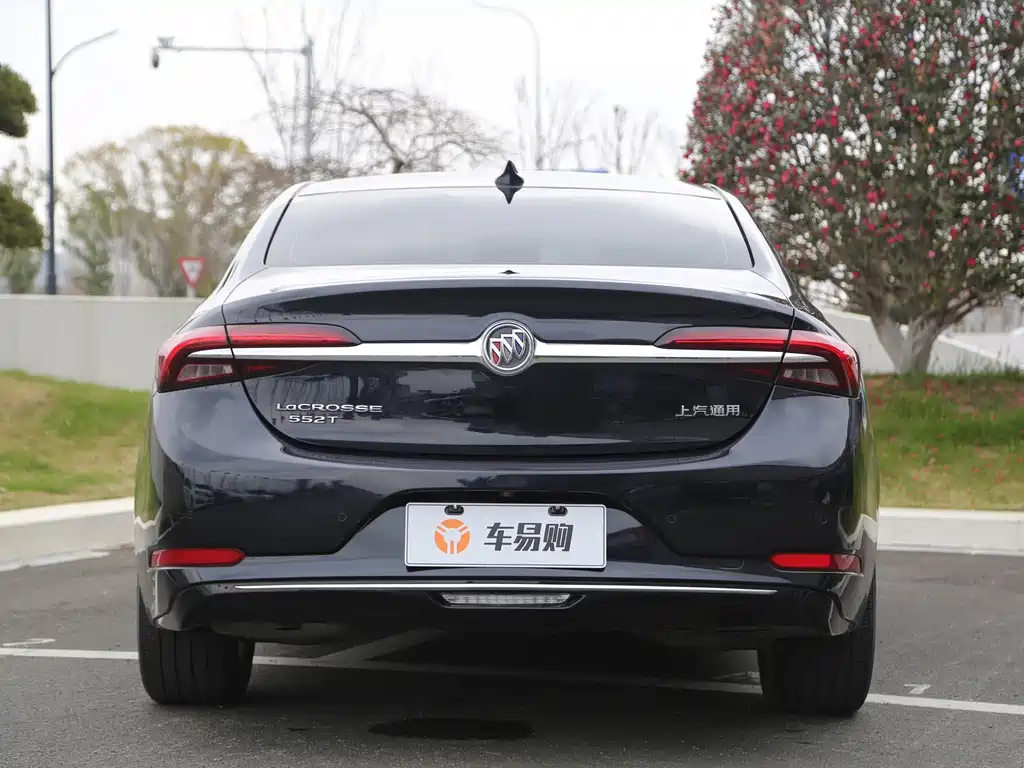 Buick LaCrosse 2022 — фото 20