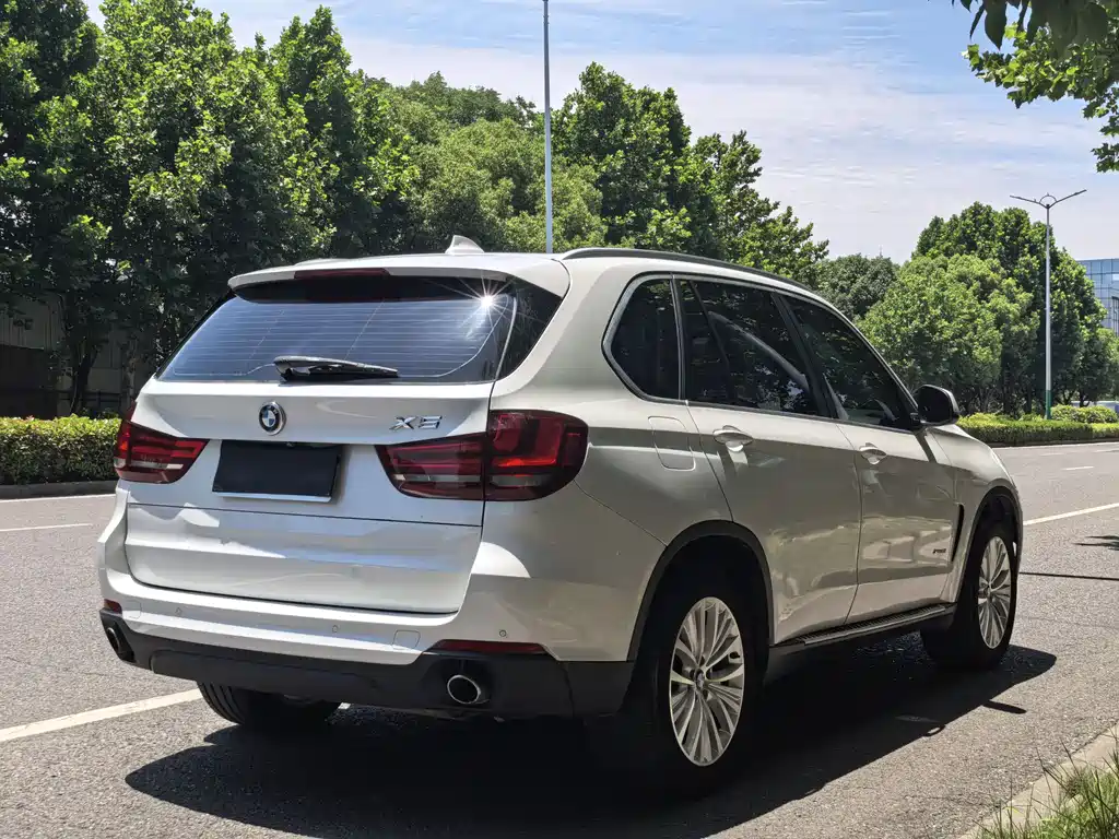 BMW X5 2015 — фото 4
