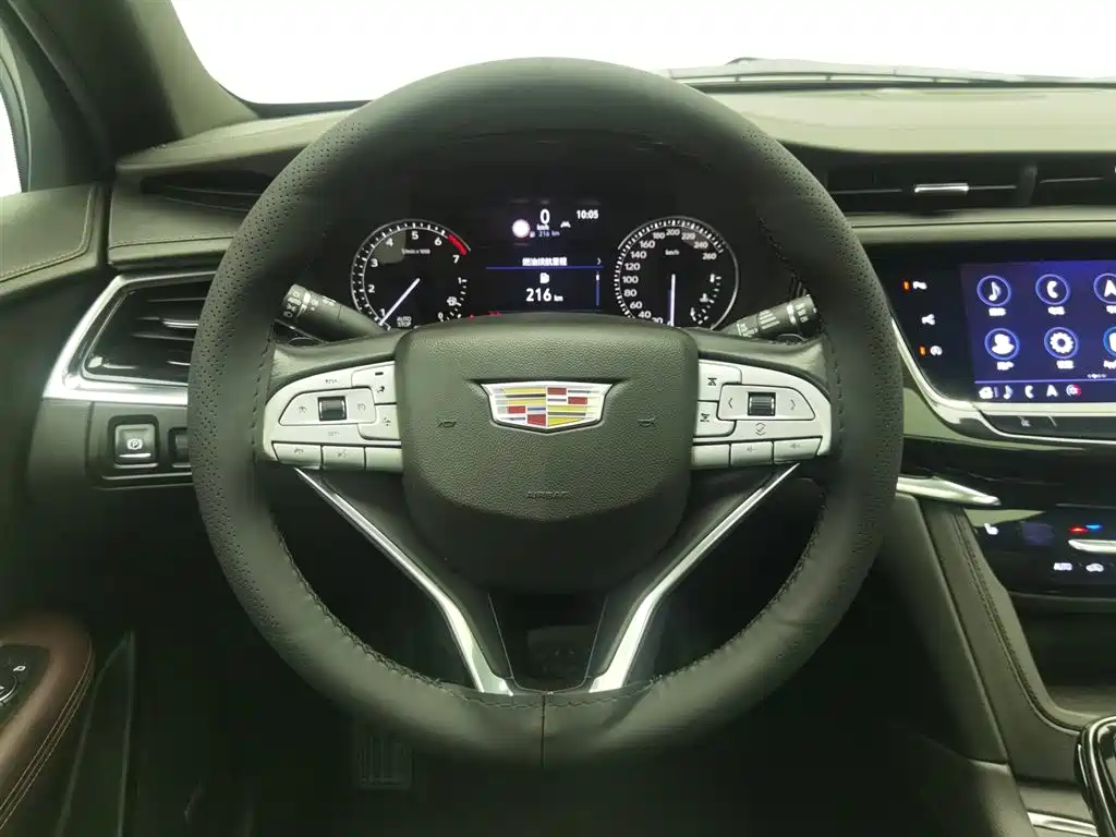 Cadillac XT6 2020 — фото 11