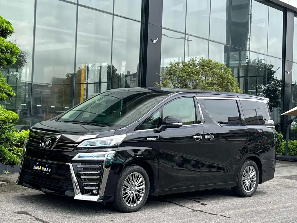 Toyota Vellfire 2019 — фото 1